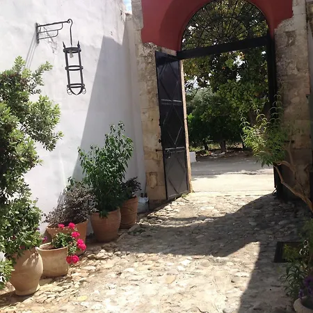Oasis Ξενοδοχείο