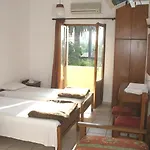 Oasis خانيا