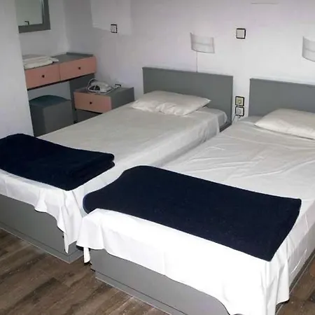 Oasis Hotel La Canea