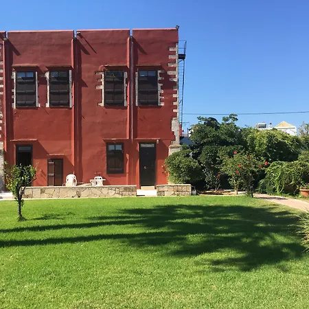Oasis فندق