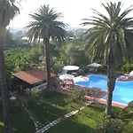 Oasis Hotel La Canea