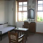 Oasis Hotel